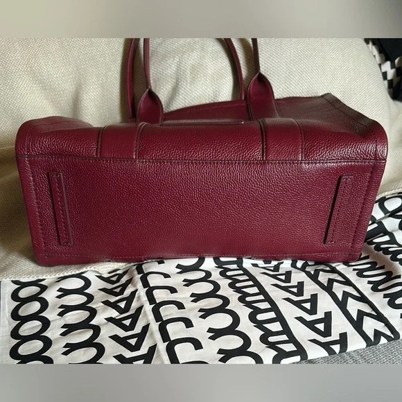 Marc Jacobs The Tote Bag in Large - Picture 7 of 11